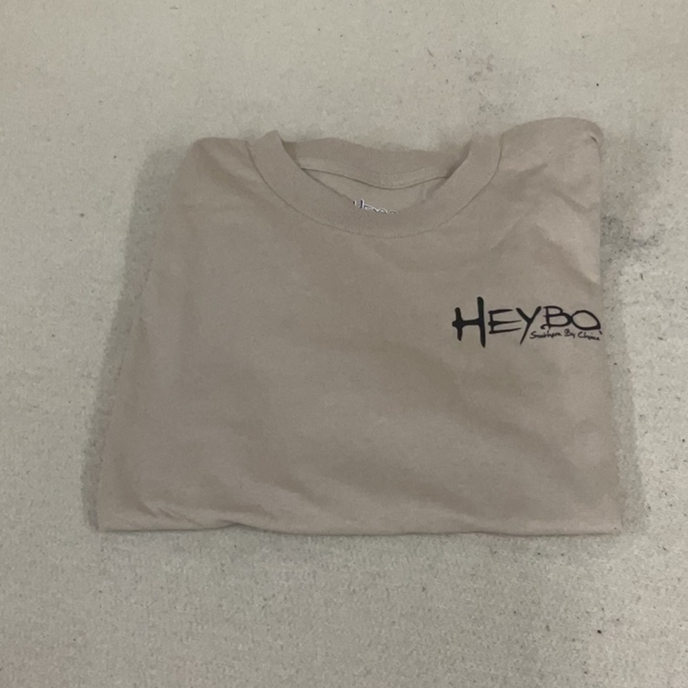 NWT boys short sleeve HEY BO t-shirt